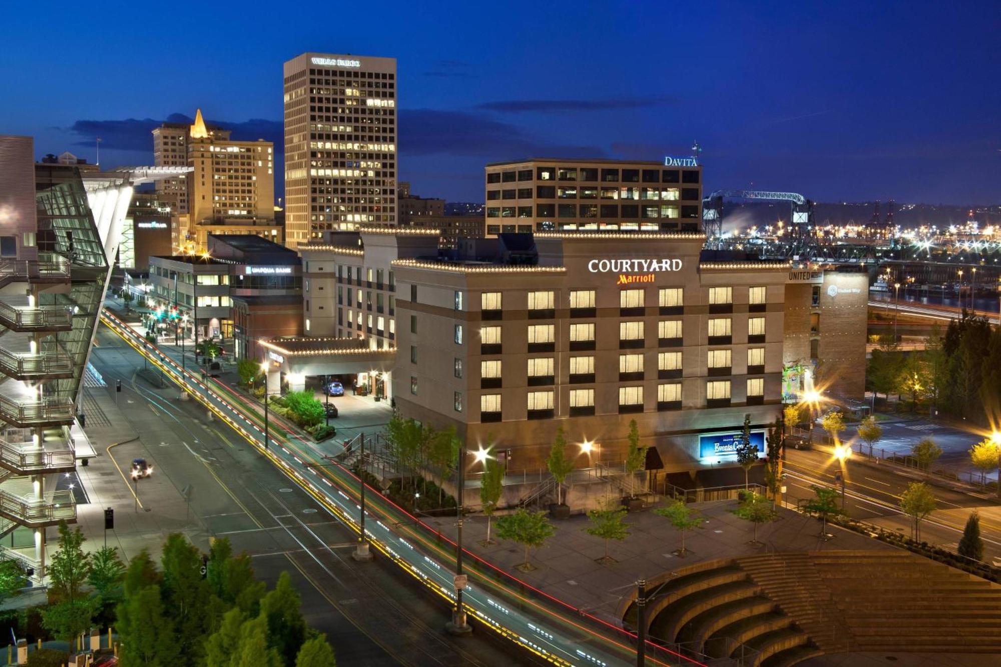 Отель Courtyard Tacoma Downtown Экстерьер фото