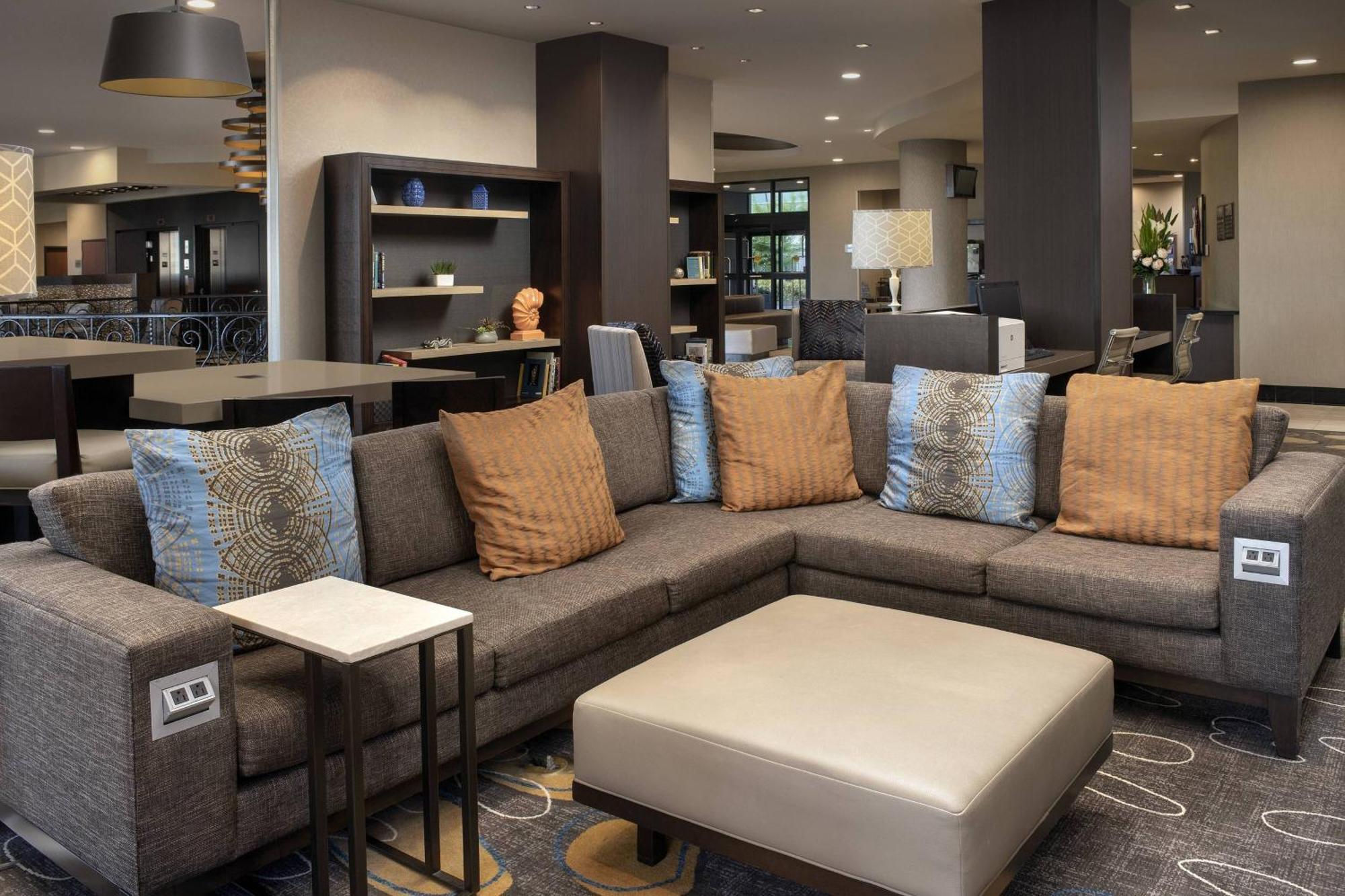 Отель Courtyard Tacoma Downtown Экстерьер фото